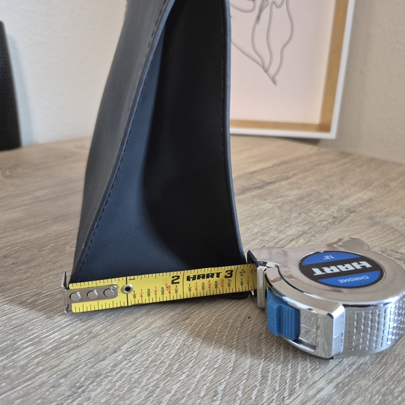 Givenchy Black Cosmetic Bag - Picture 7 of 7